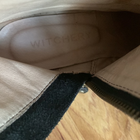 🖤 Witchery wedge boots in dark blue/black EU 37/AU 6/6.5 (brown bottom) 🖤 - Picture 7 of 7